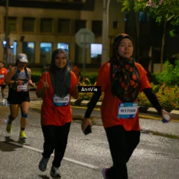 Runner Photo 7985501