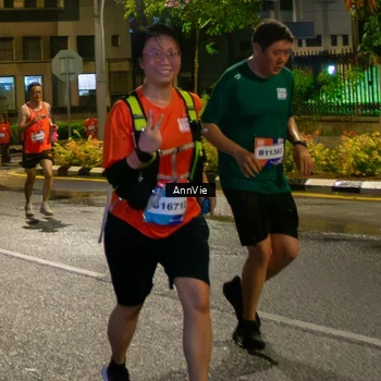 Runner Photo 7985503