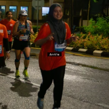 Runner Photo 7985505