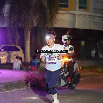 Runner Photo 7985508