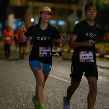 Runner Photo 7985520