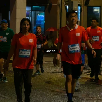 Runner Photo 7985528