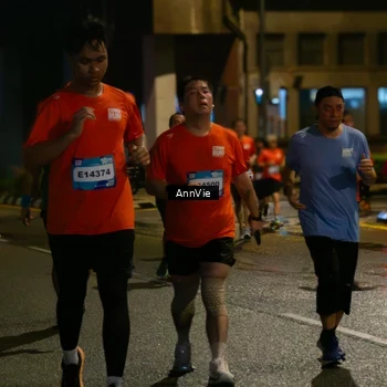 Runner Photo 7985537