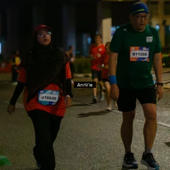 Runner Photo 7985547