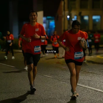Runner Photo 7985551