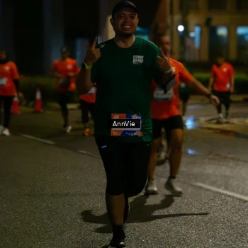 Runner Photo 7985561