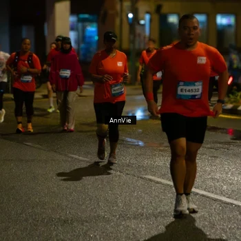 Runner Photo 7985562