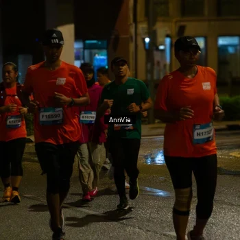 Runner Photo 7985565