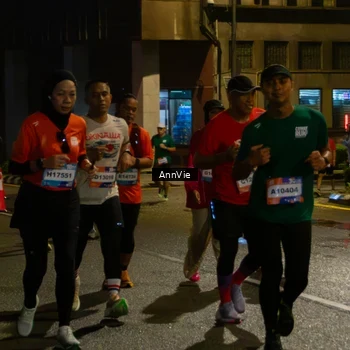 Runner Photo 7985579