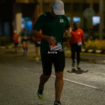 Runner Photo 7985601