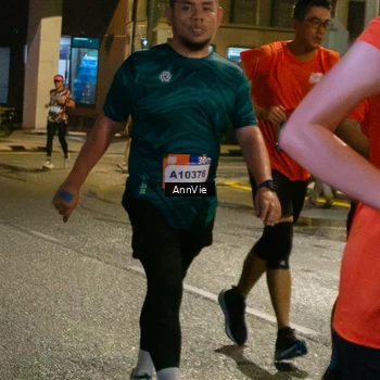 Runner Photo 7985614