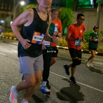 Runner Photo 7985624