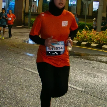 Runner Photo 7985630