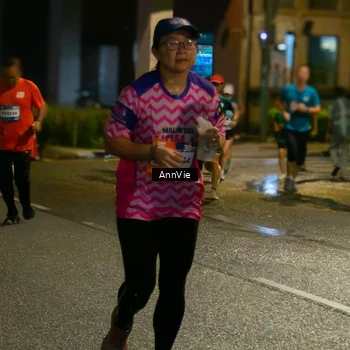 Runner Photo 7985655