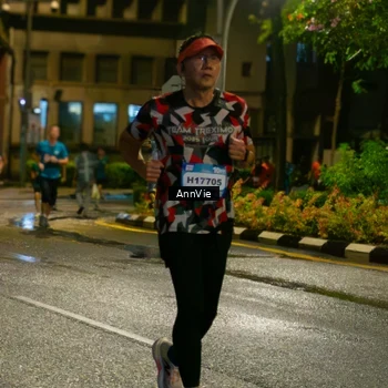 Runner Photo 7985660