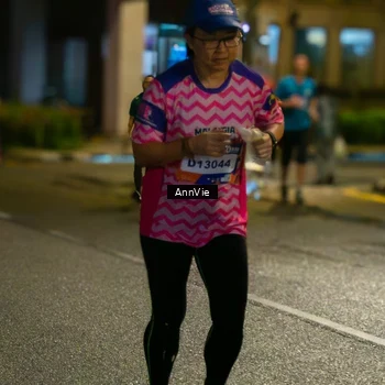 Runner Photo 7985663
