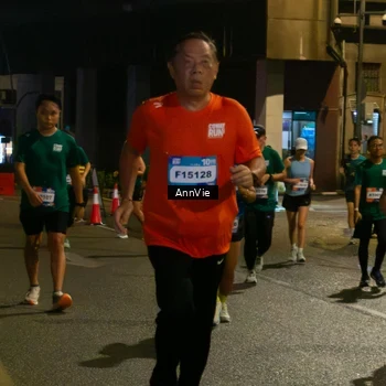 Runner Photo 7985682