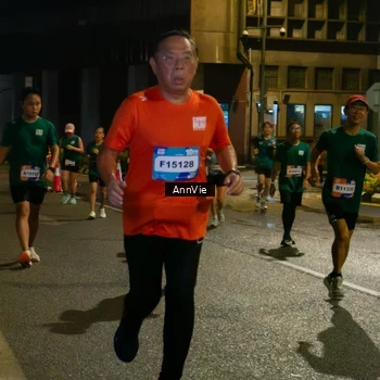 Runner Photo 7985688