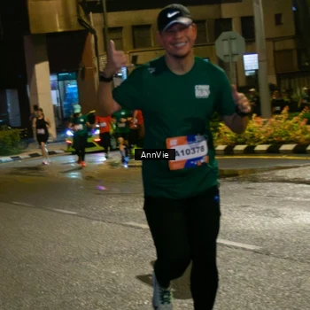 Runner Photo 7985693