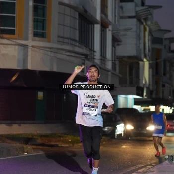 Runner Photo 7985707