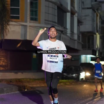 Runner Photo 7985721