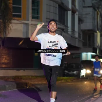 Runner Photo 7985731