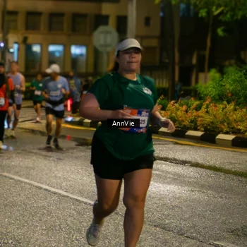Runner Photo 7985734