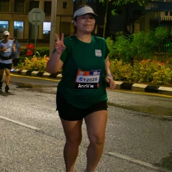 Runner Photo 7985735