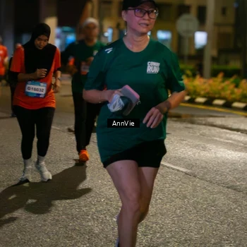Runner Photo 7985739