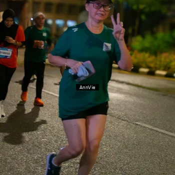 Runner Photo 7985740