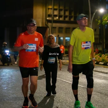 Runner Photo 7985746