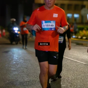 Runner Photo 7985752