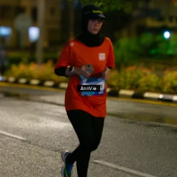 Runner Photo 7985757