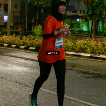 Runner Photo 7985763