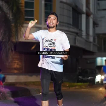 Runner Photo 7985768