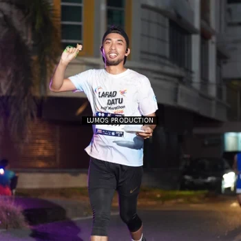 Runner Photo 7985770