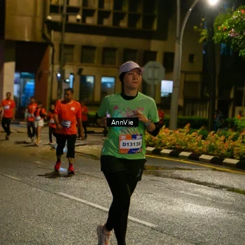Runner Photo 7985809