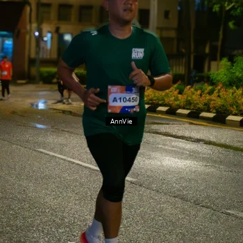 Runner Photo 7985842
