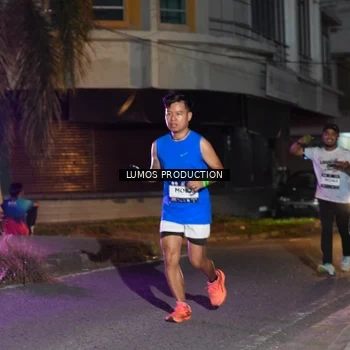 Runner Photo 7985847
