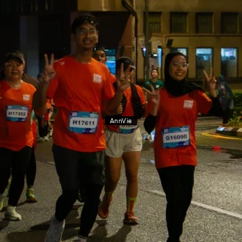 Runner Photo 7985853