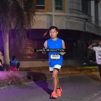 Runner Photo 7985868