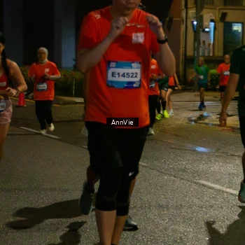 Runner Photo 7985869