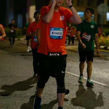 Runner Photo 7985874