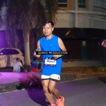 Runner Photo 7985887