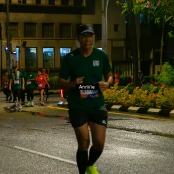 Runner Photo 7985894