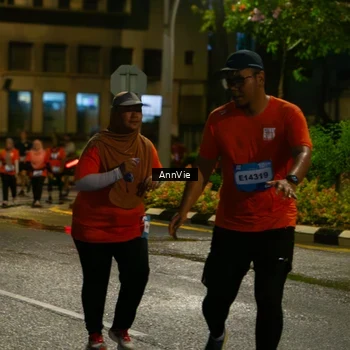 Runner Photo 7985910