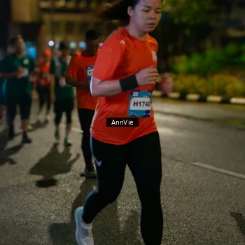 Runner Photo 7985924