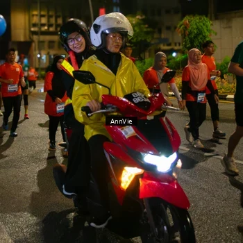 Runner Photo 7985937