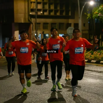 Runner Photo 7985952