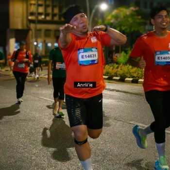 Runner Photo 7985953